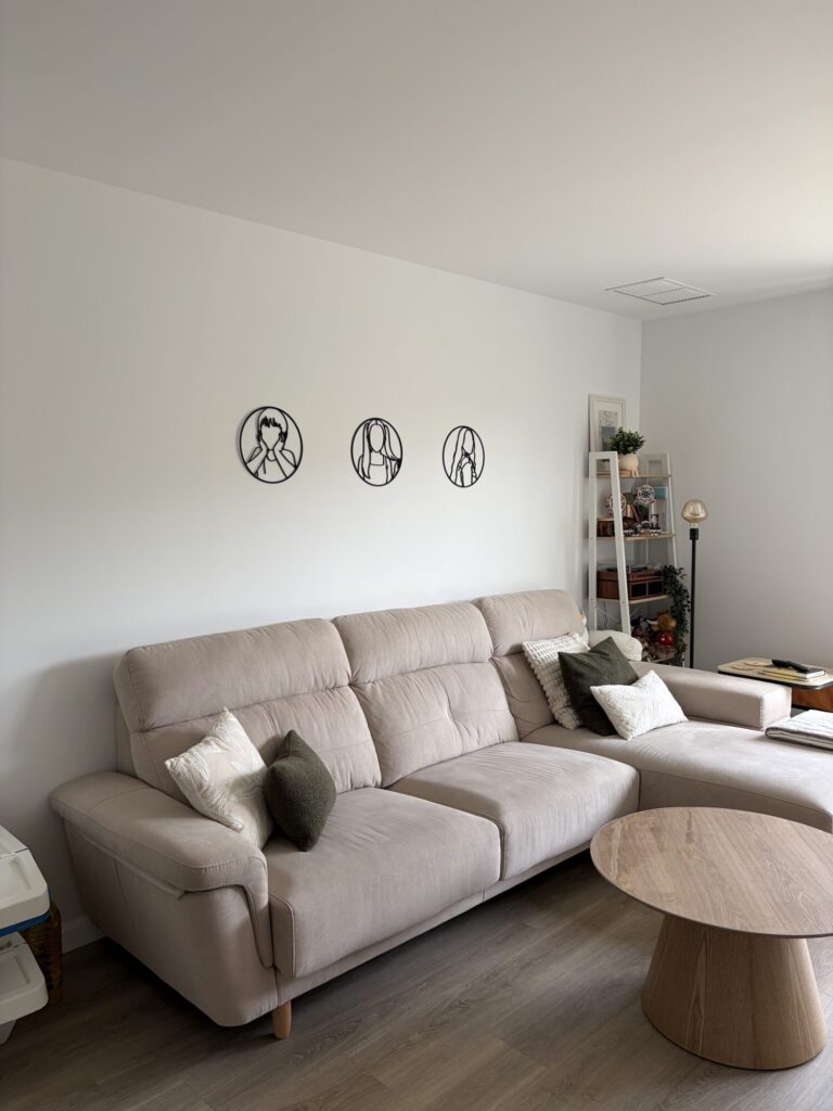 Mural decorativo en tres piezas para el salón (tamaño M)